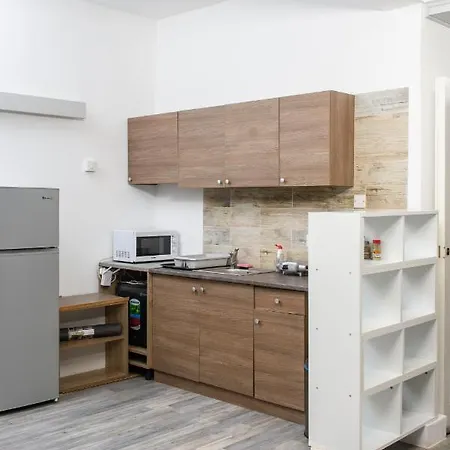 Perseus 102 B Apartment Larnaca